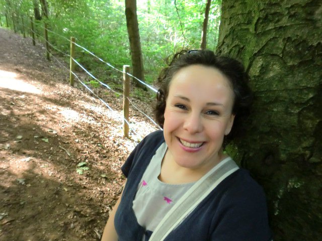Caroline Schabaver, artisan brodeur et correspondante pour crealOuest