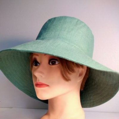 chapeau en lin vert d eau